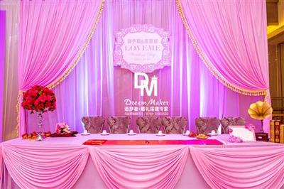 婚禮二手布置與婚慶禮儀服務(wù)的完美結(jié)合